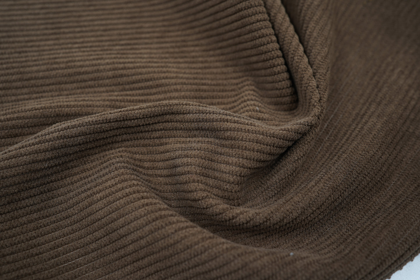 8 VEIL CORDUROY