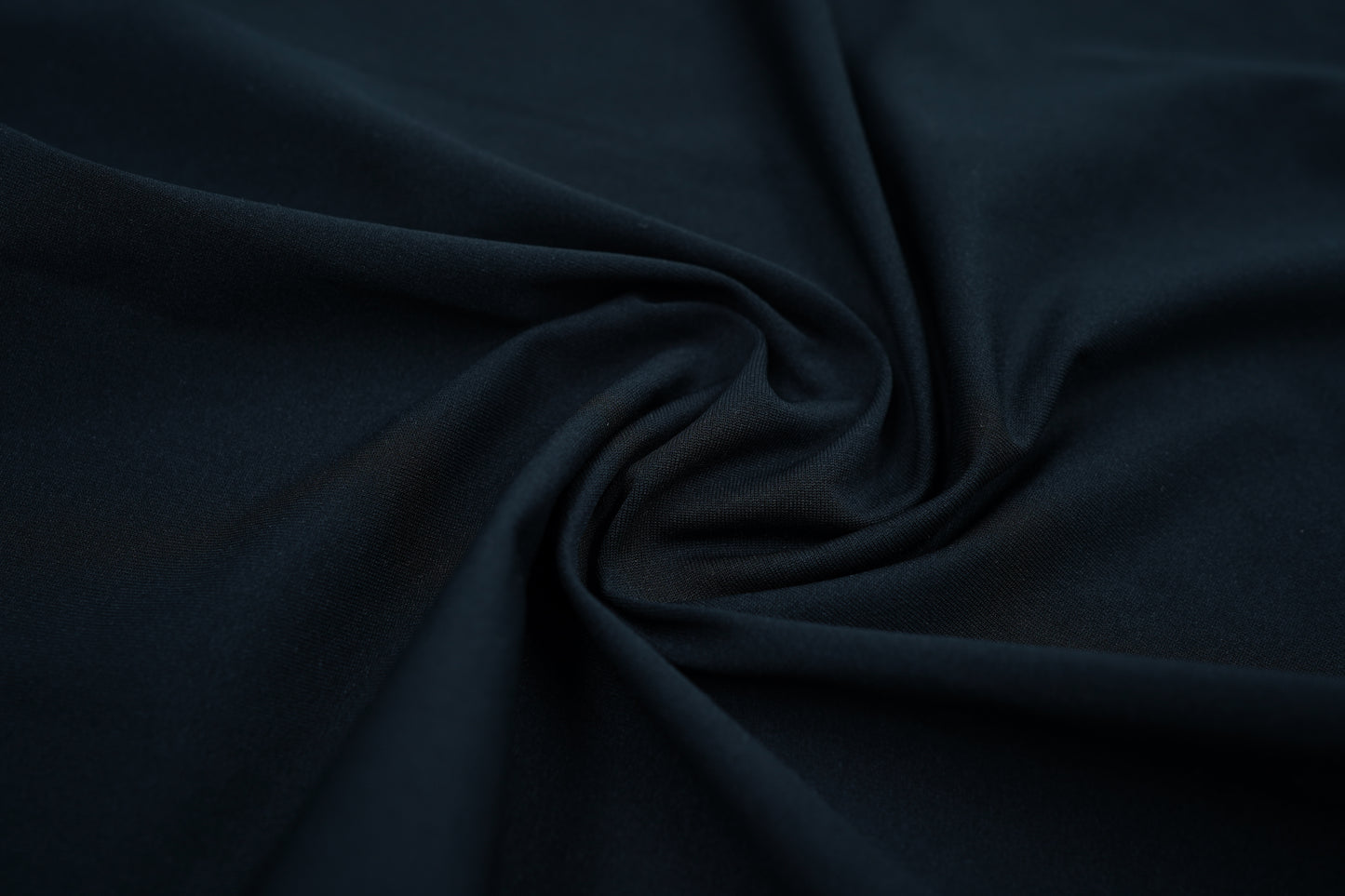 MONOTONE SOLID