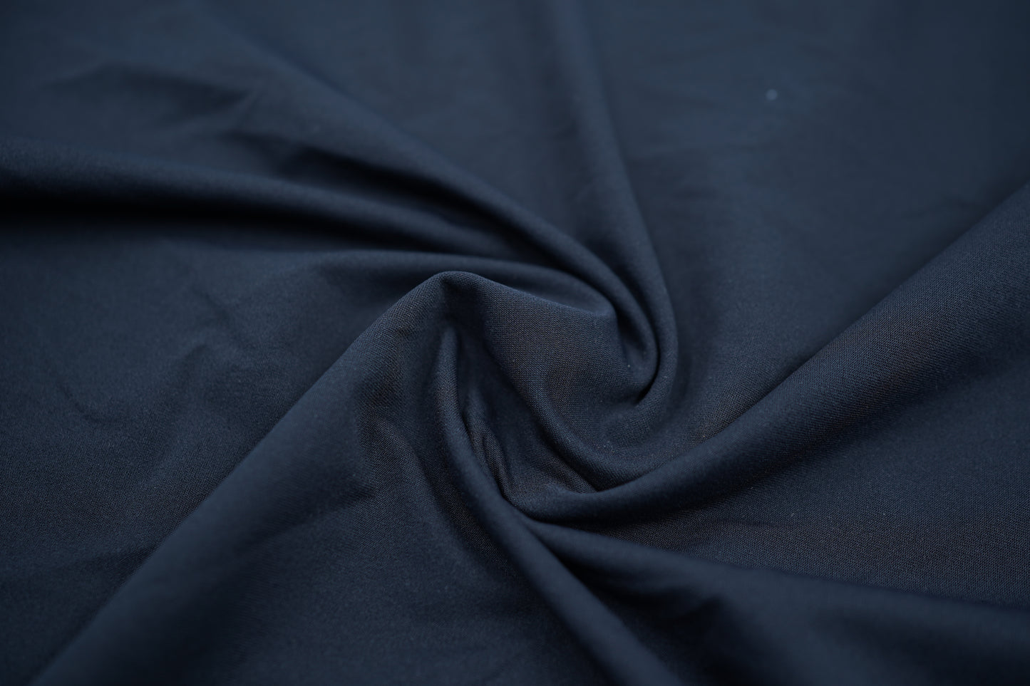 MONOTONE SOLID